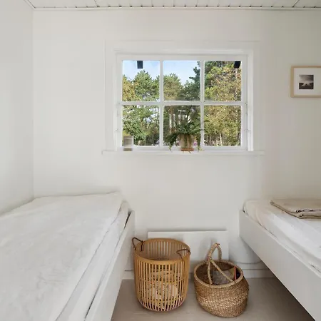 בית נופש Awesome In With Wifi