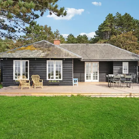 Holiday home Awesome Home In Martofte With Sauna *